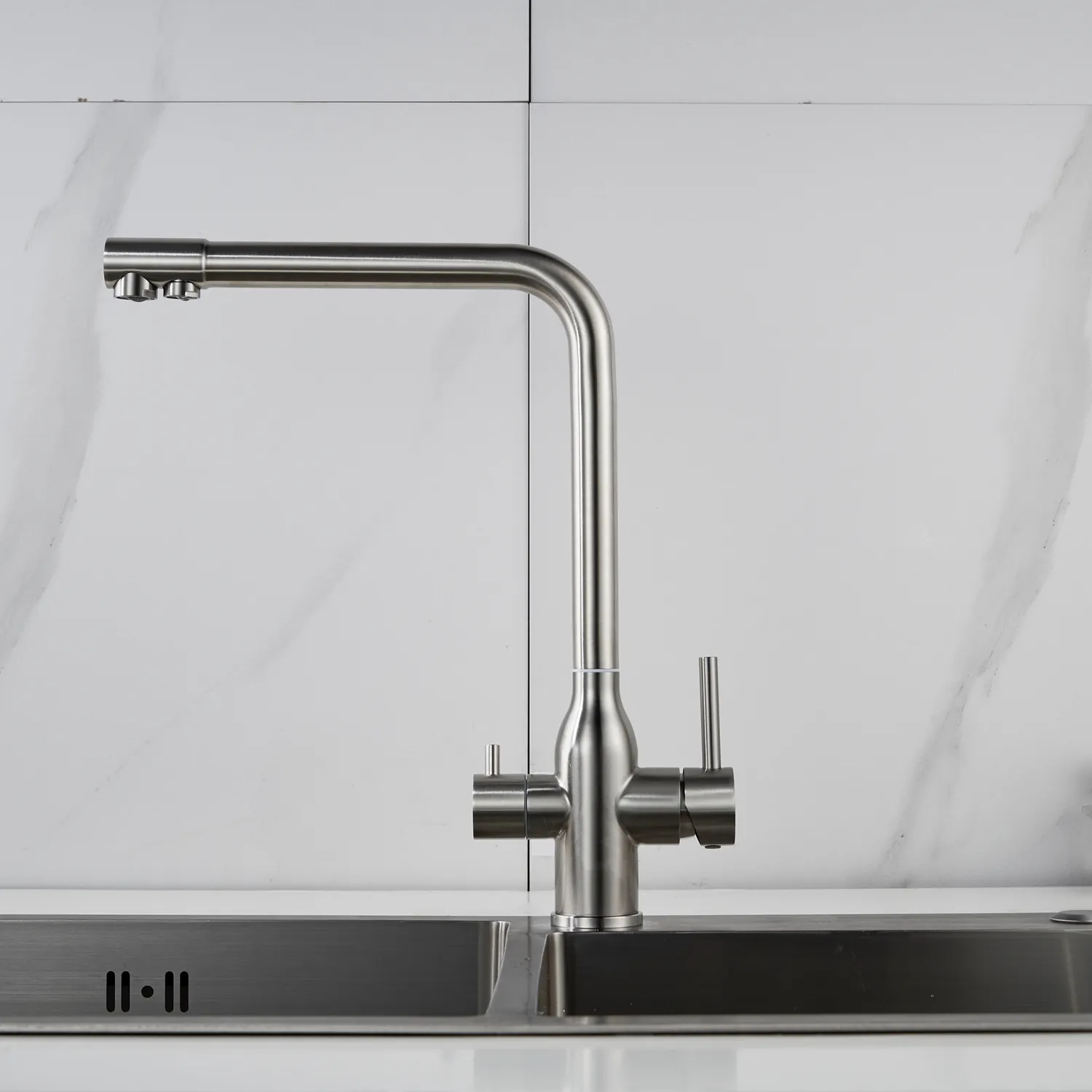 Смеситель для кухни с подключением фильтра Shevanik S248L, сатин