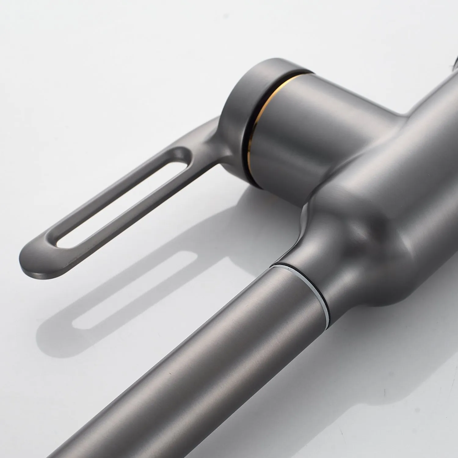 Смеситель для кухни Raffine F103T, оружейная сталь