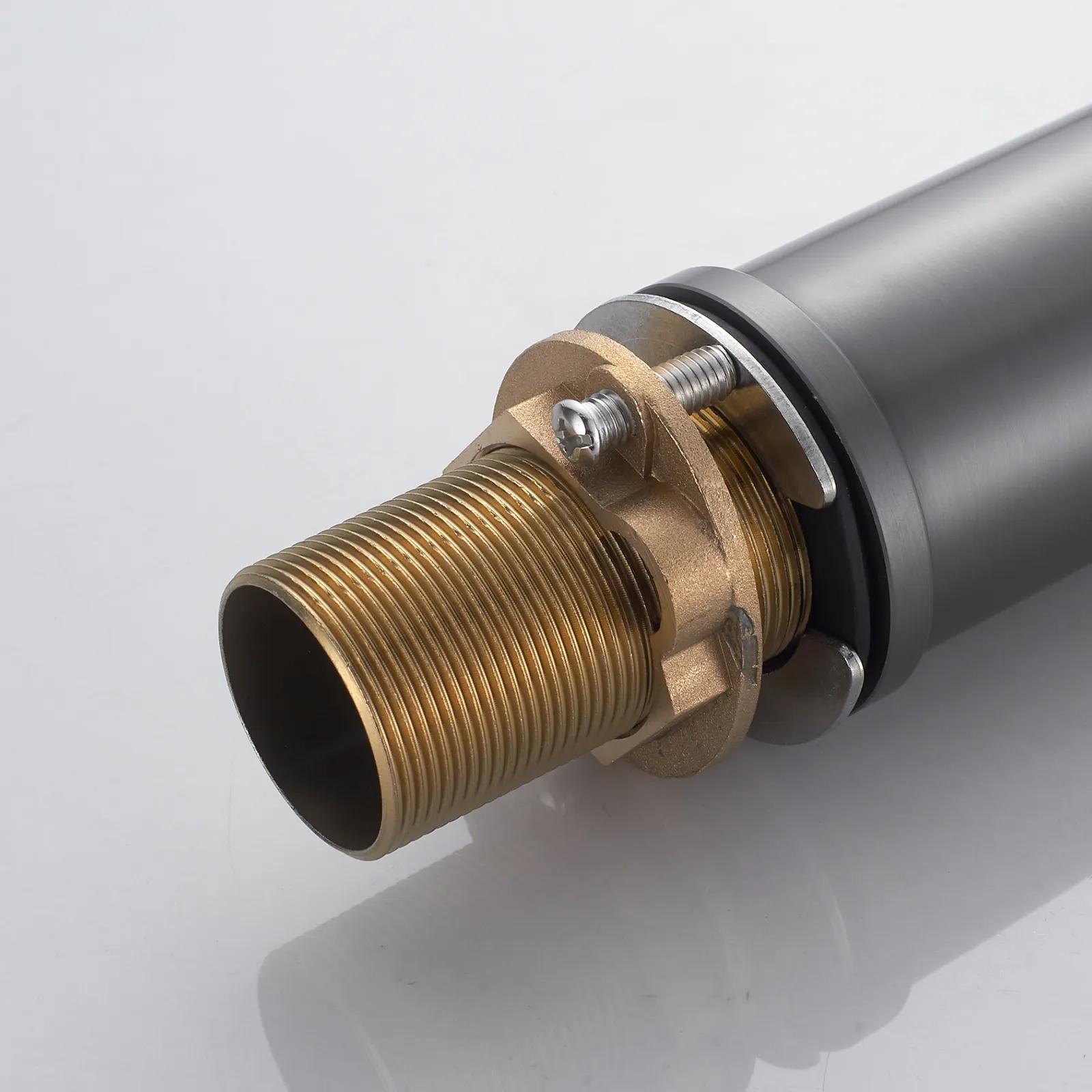 Смеситель для кухни с гибким изливом и режимом "душ" Shevanik S123T-3, оружейная сталь