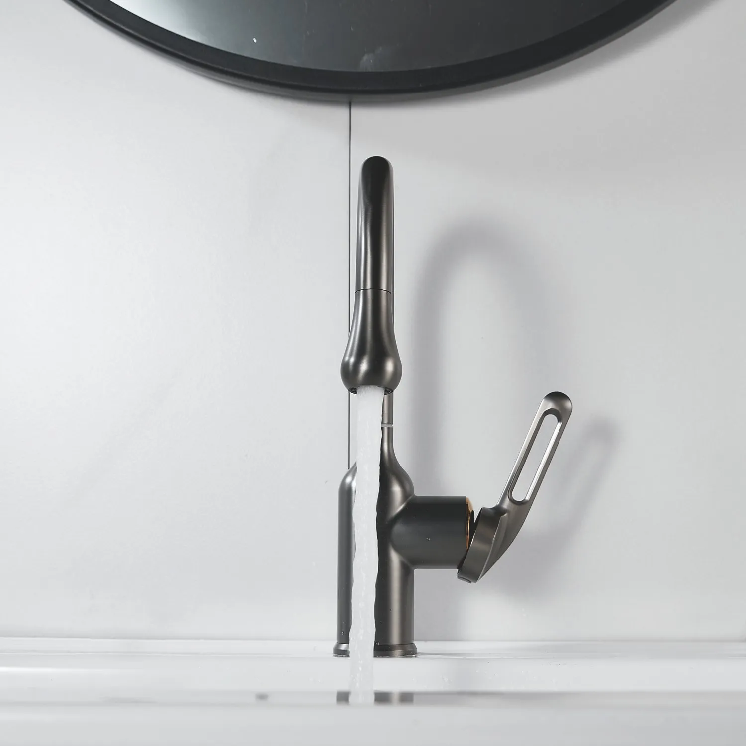 Смеситель для раковины Raffine F101T, оружейная сталь