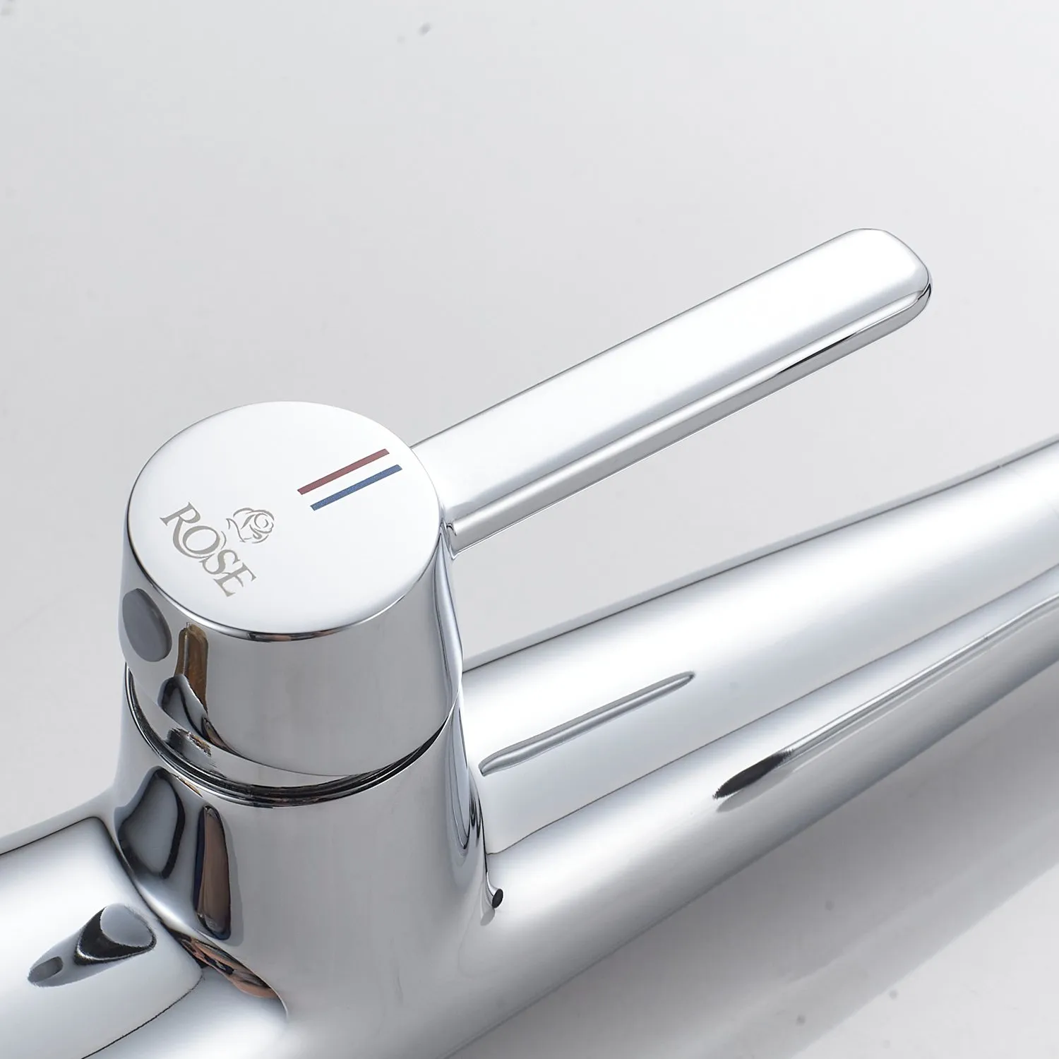 Смеситель для кухни с гибким изливом и режимом "душ" Rose R213, хром