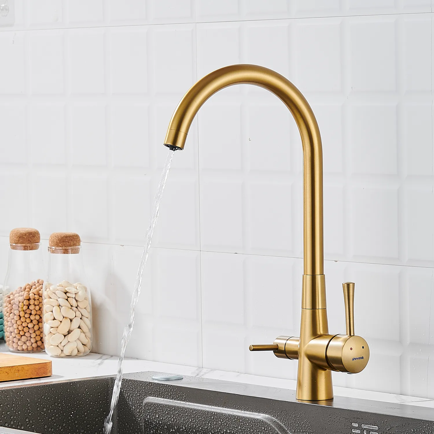 Смеситель для кухни с подключением фильтра Shevanik S428G, золотой сатин