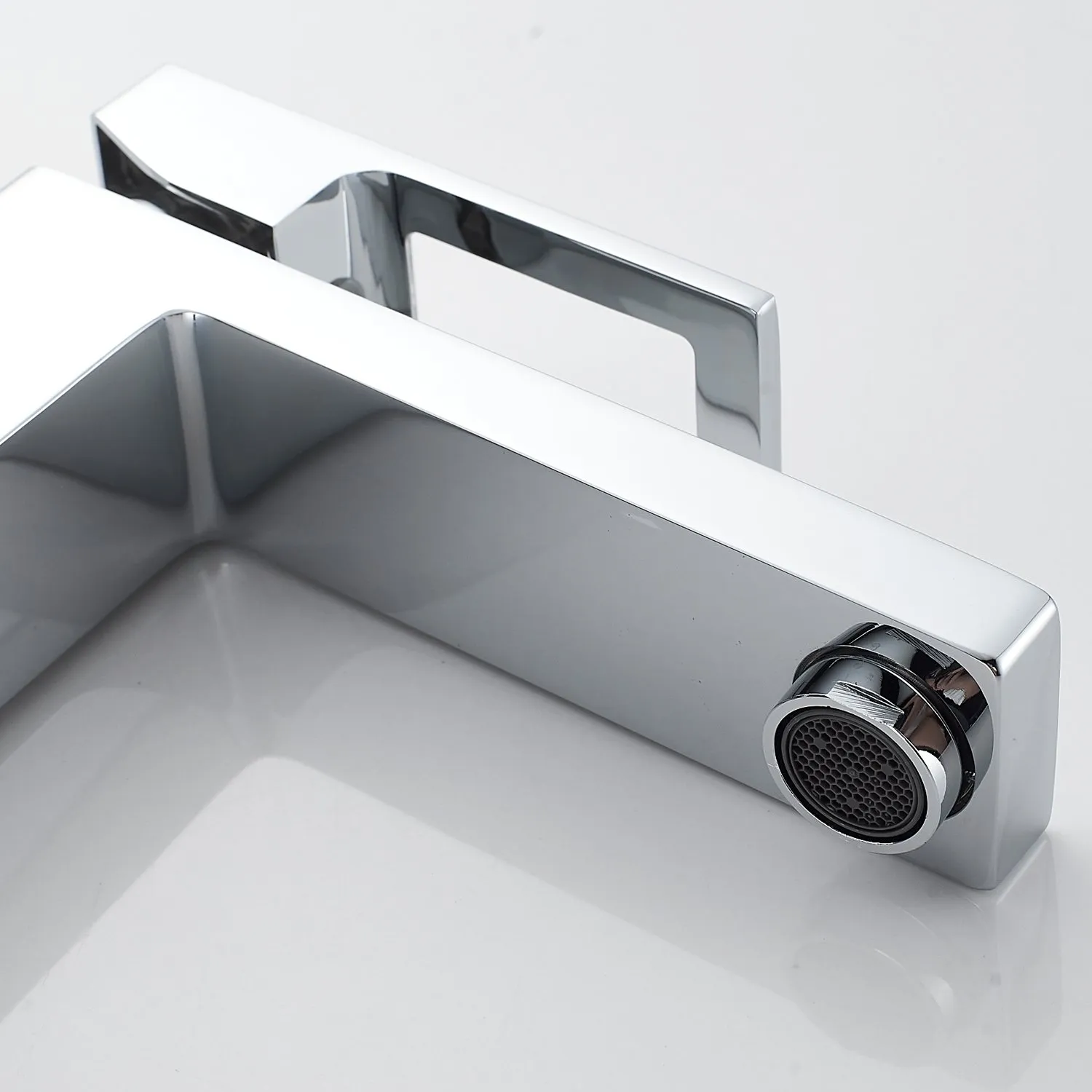 Смеситель для раковины Raffine F0196, хром