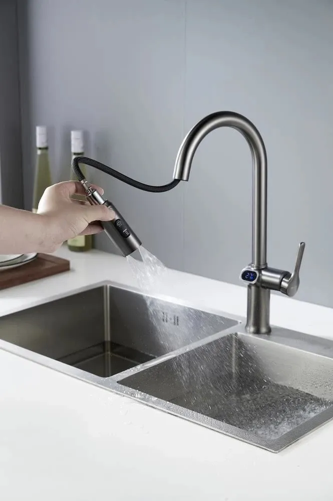 Смеситель для кухни с индикатором температуры Knotlor KN-100/GM, вороненая сталь