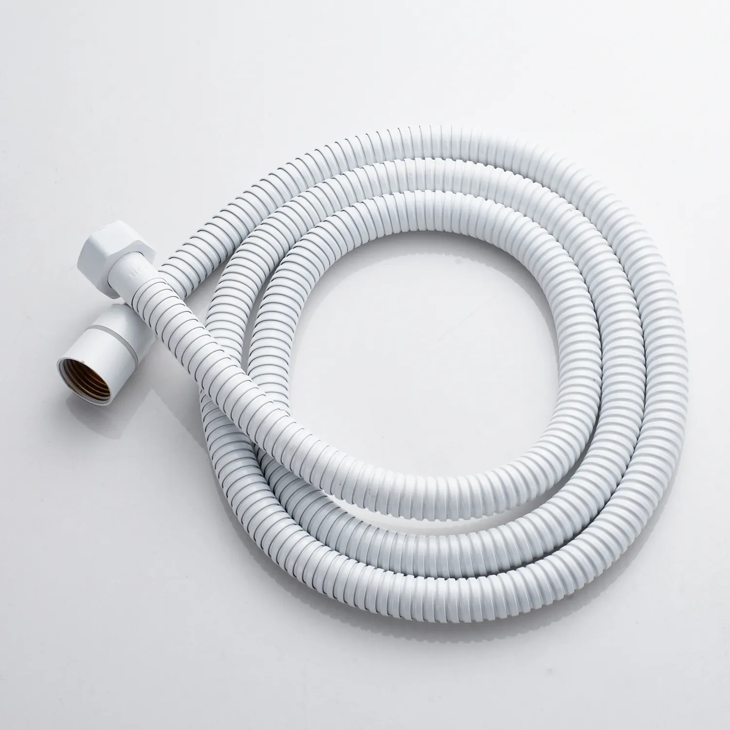 Смеситель для ванны Shevanik S4102C, белый