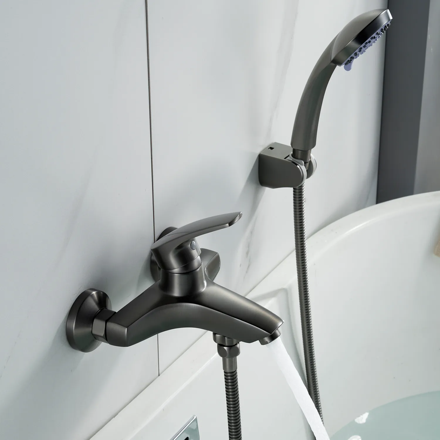 Смеситель для ванны Shevanik S5002T, оружейная сталь