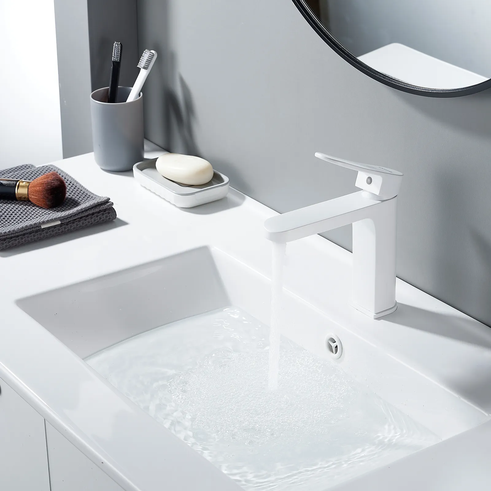 Смеситель для раковины Shevanik S4501C, белый