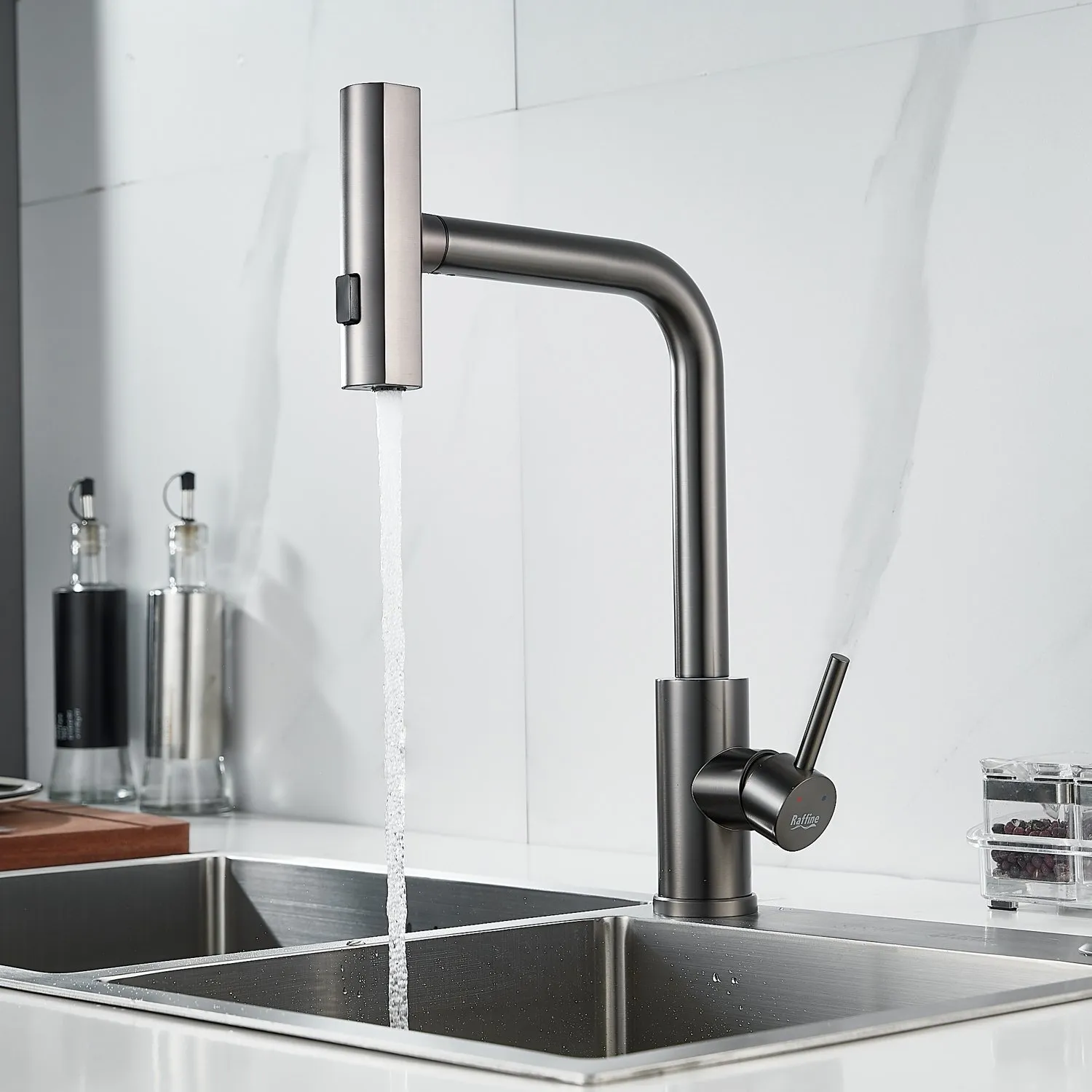 Смеситель для кухни с мультифункциональным изливом Raffine F203T, оружейная сталь