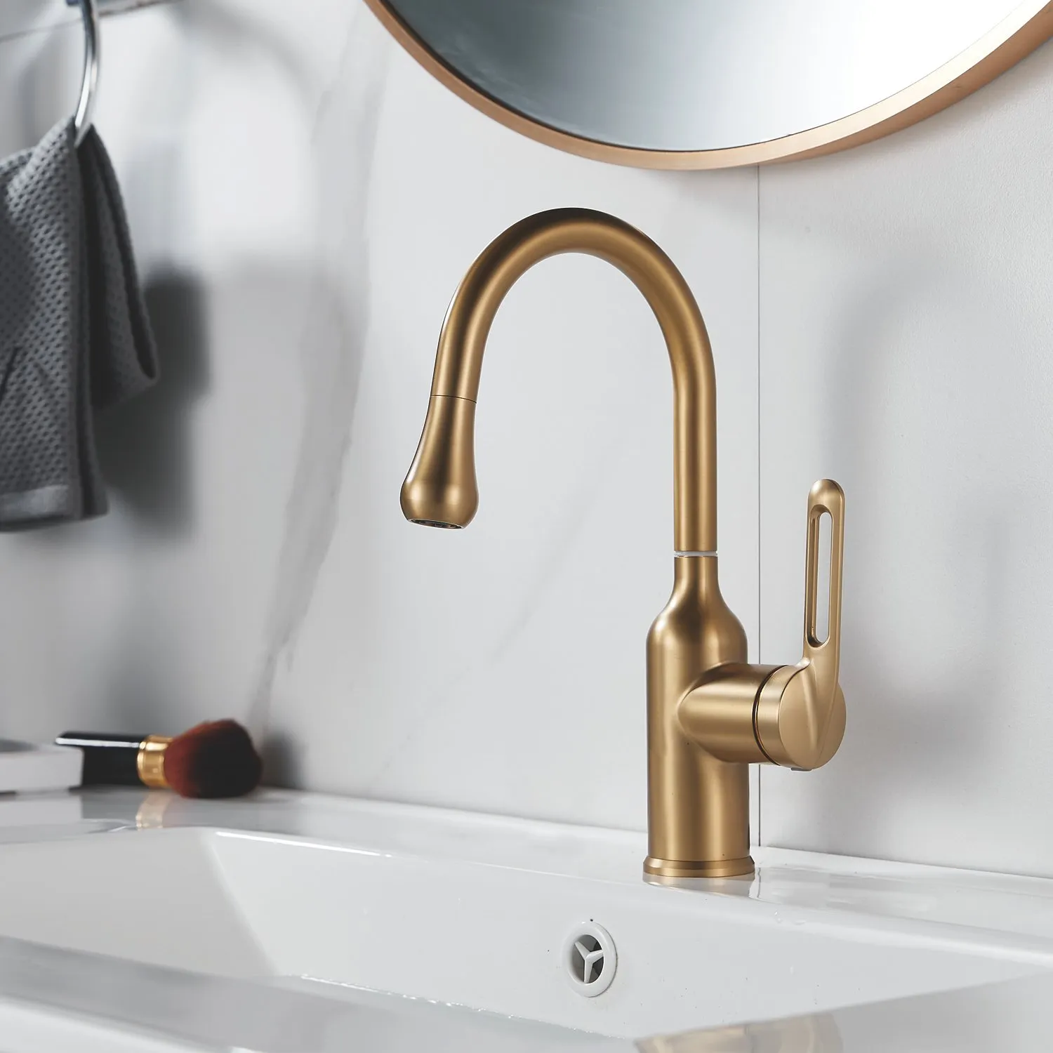 Смеситель для раковины Raffine F101G, золотой сатин