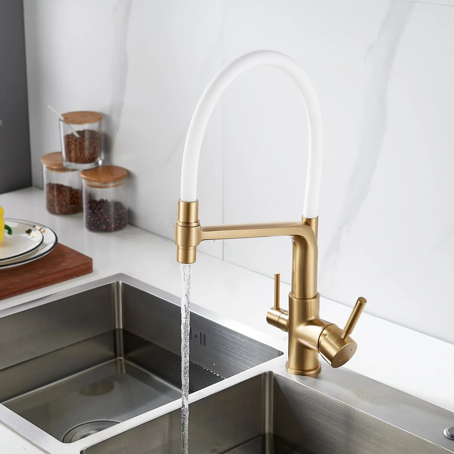 Смеситель для кухни с подключением фильтра воды Rose R658G, золотой сатин