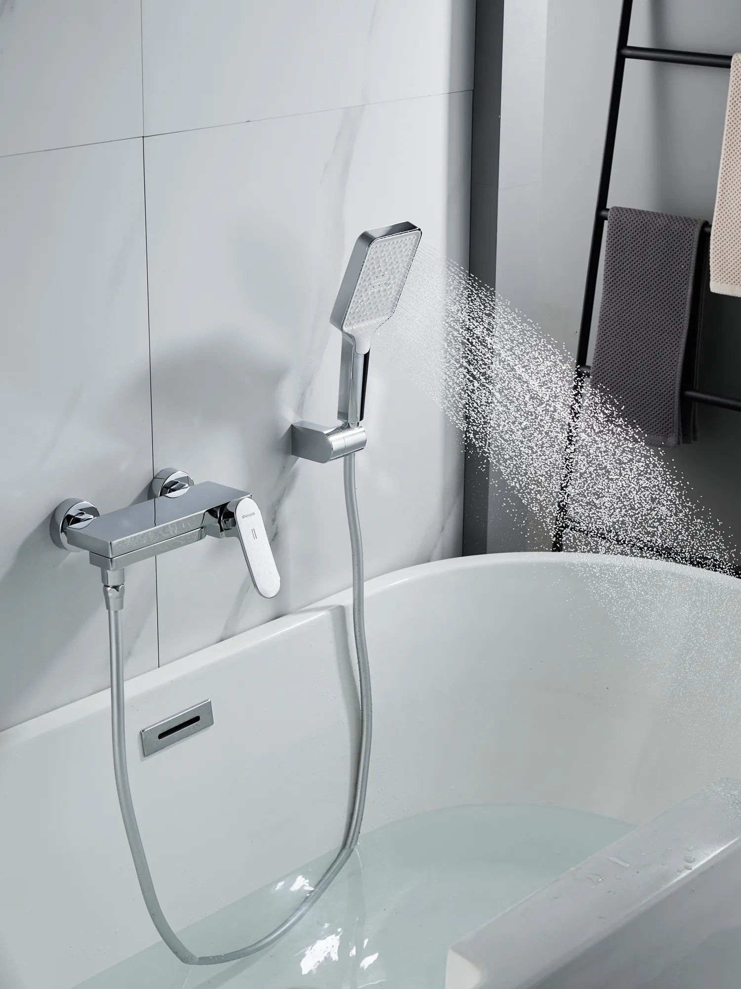 Смеситель для ванны Shevanik S4552, хром