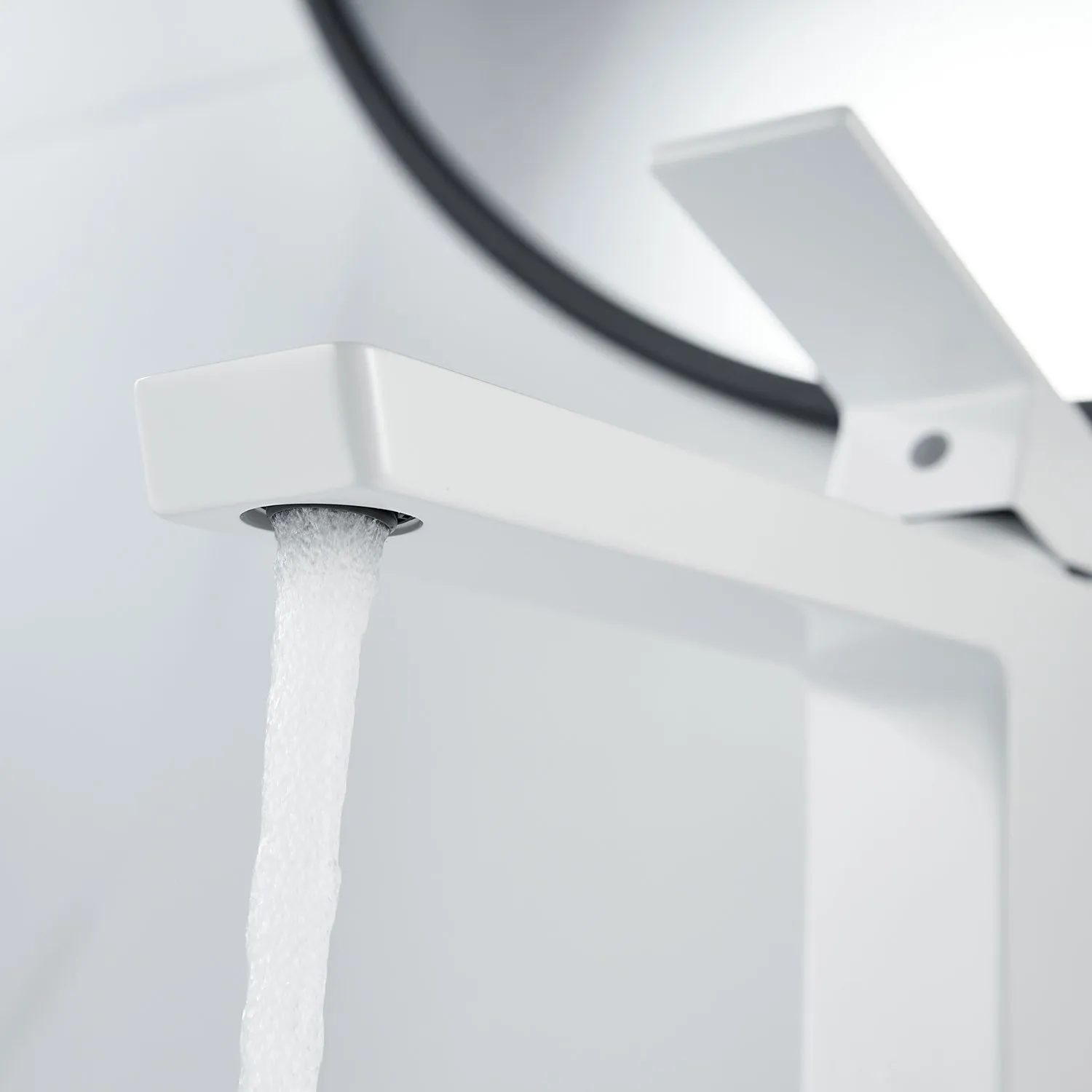 Смеситель для раковины высокий Rose R18C R1811C-1, белый