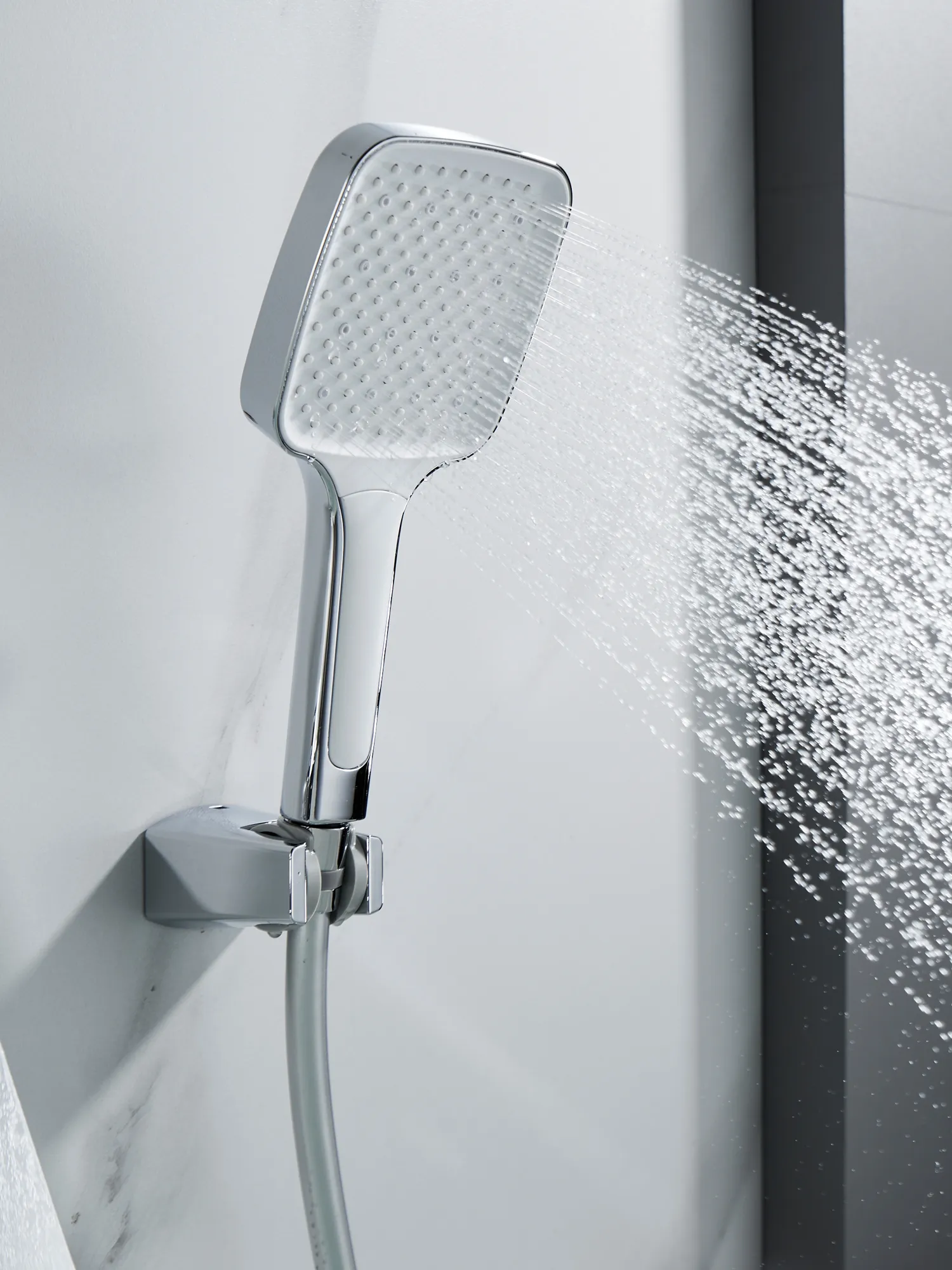 Смеситель для ванны Rose R2802, хром