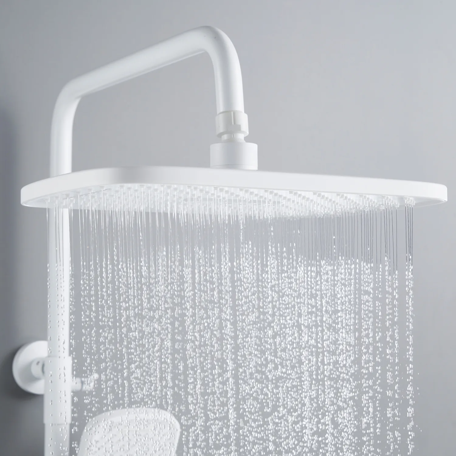 Душевая система Shevanik S4136C, белый