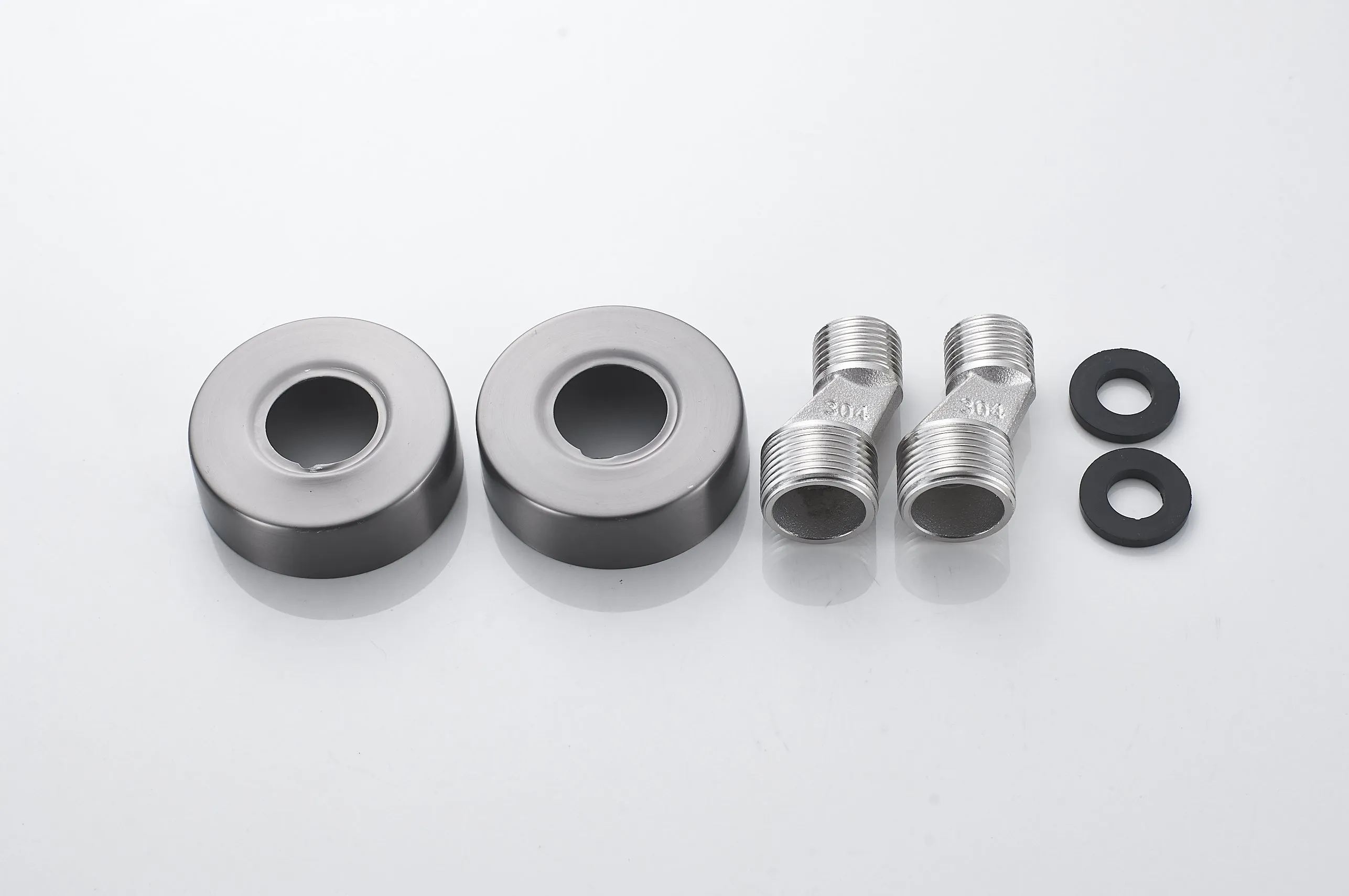 Смеситель для ванны Shevanik S8522T, оружейная сталь