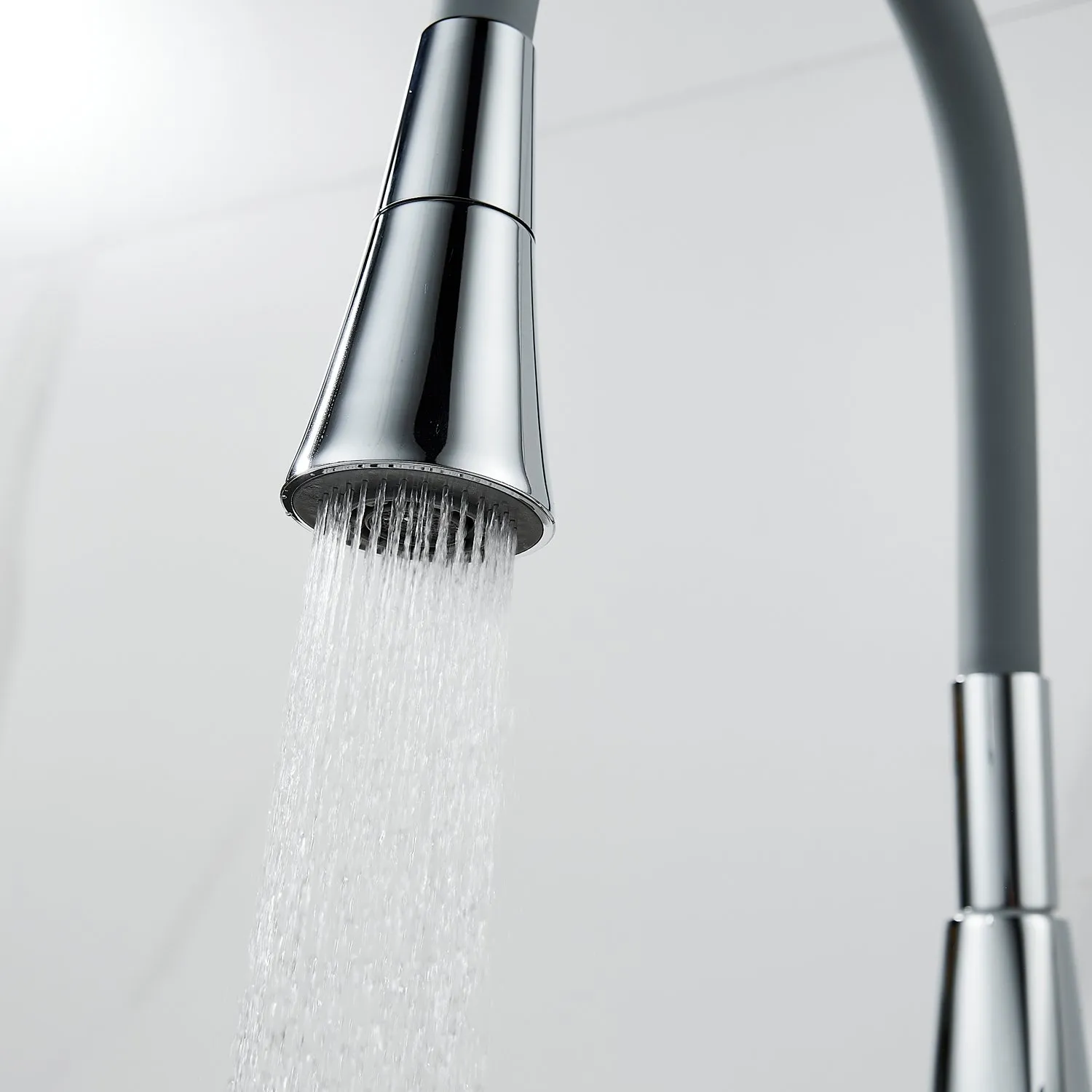 Смеситель для кухни с гибким изливом Raffine F313-9, хром