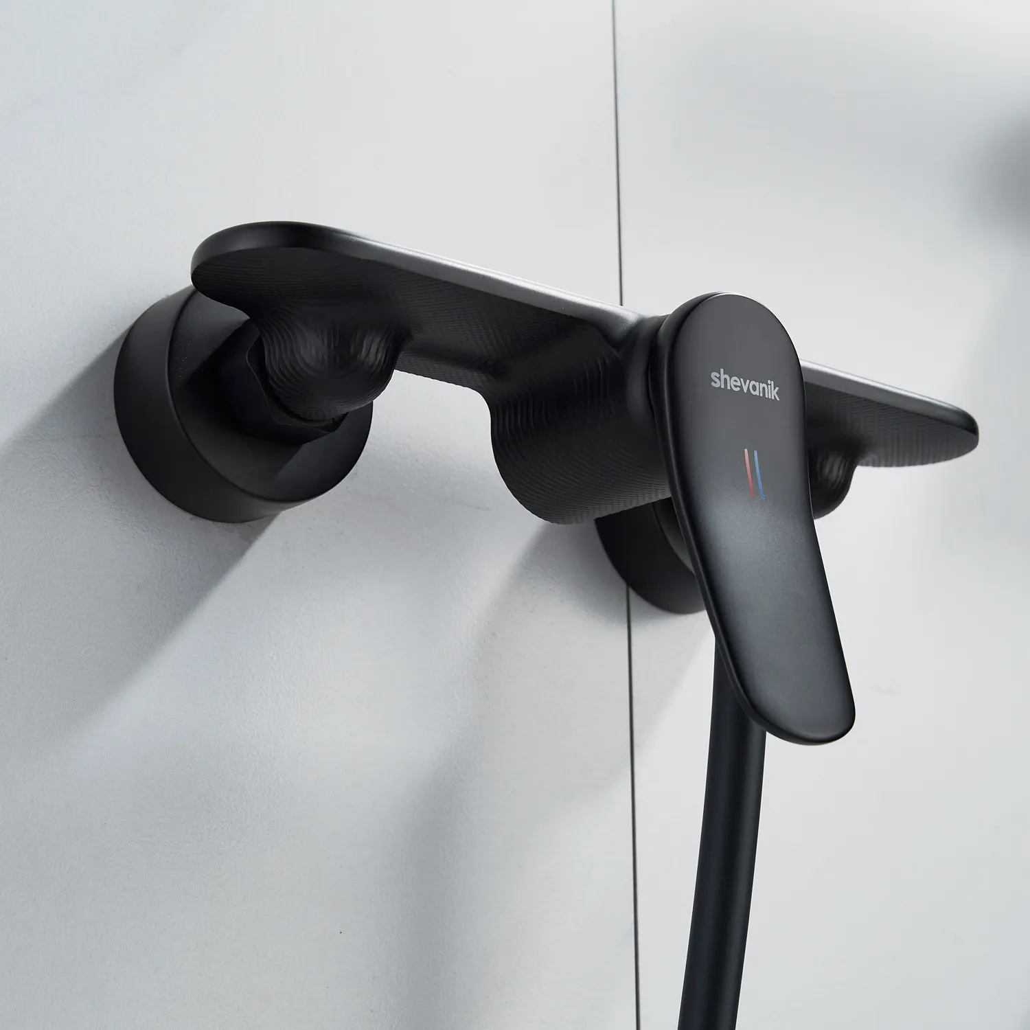 Смеситель для душа Shevanik S4716H, черный