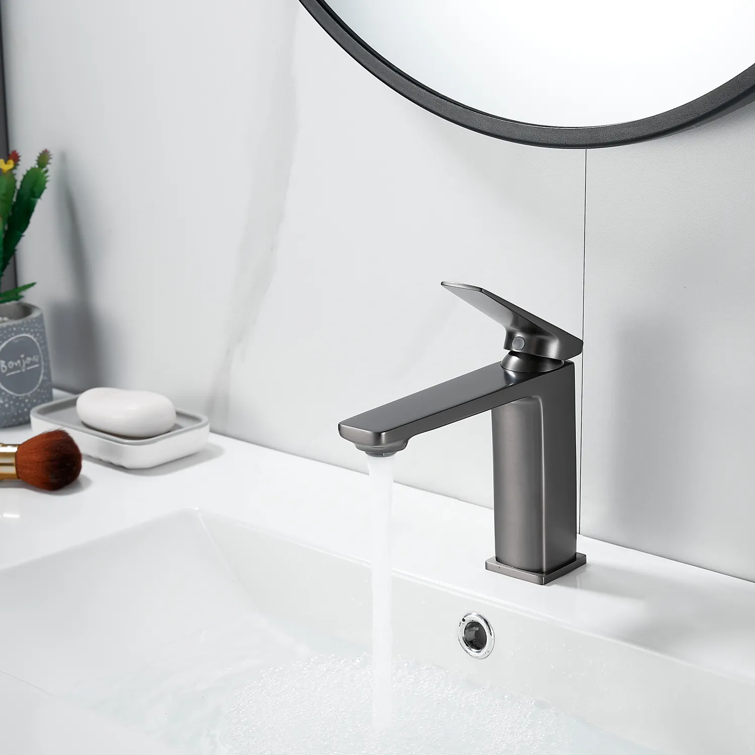 Смеситель для раковины Shevanik S8901T-1, оружейная сталь