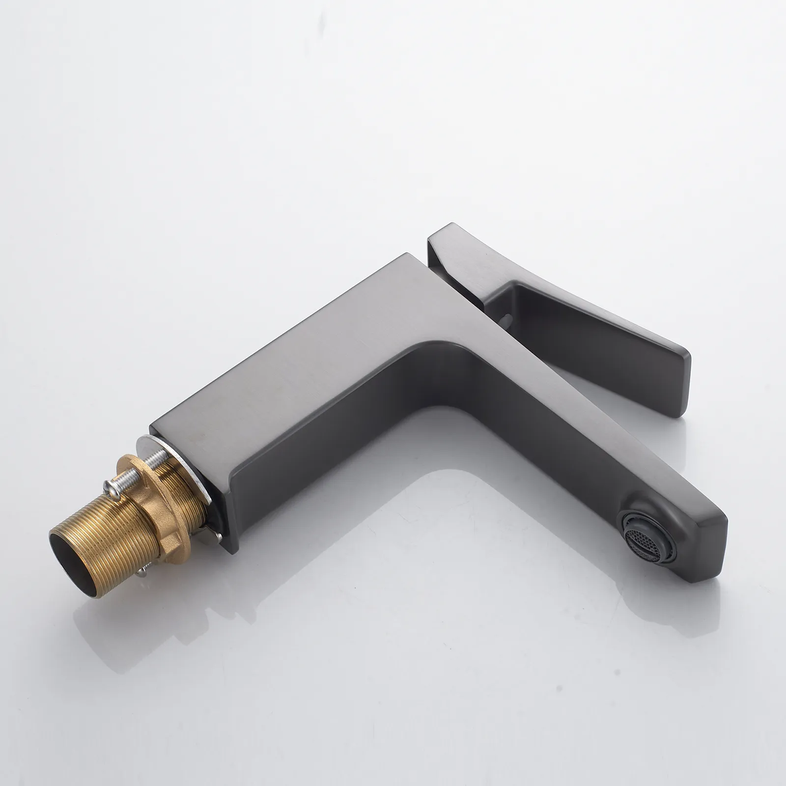 Смеситель для раковины Shevanik S4401T, оружейная сталь