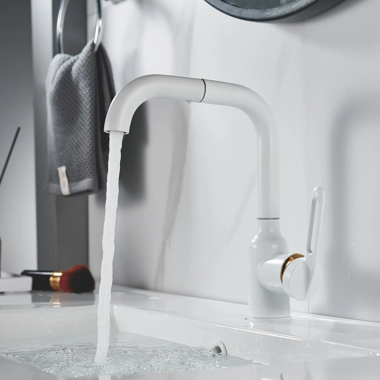 Смеситель для раковины Raffine F201C, белый