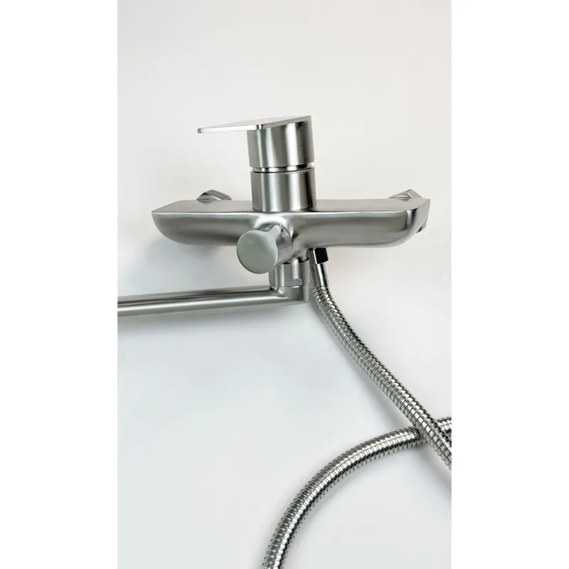 Смеситель для ванны Fmark FS8824