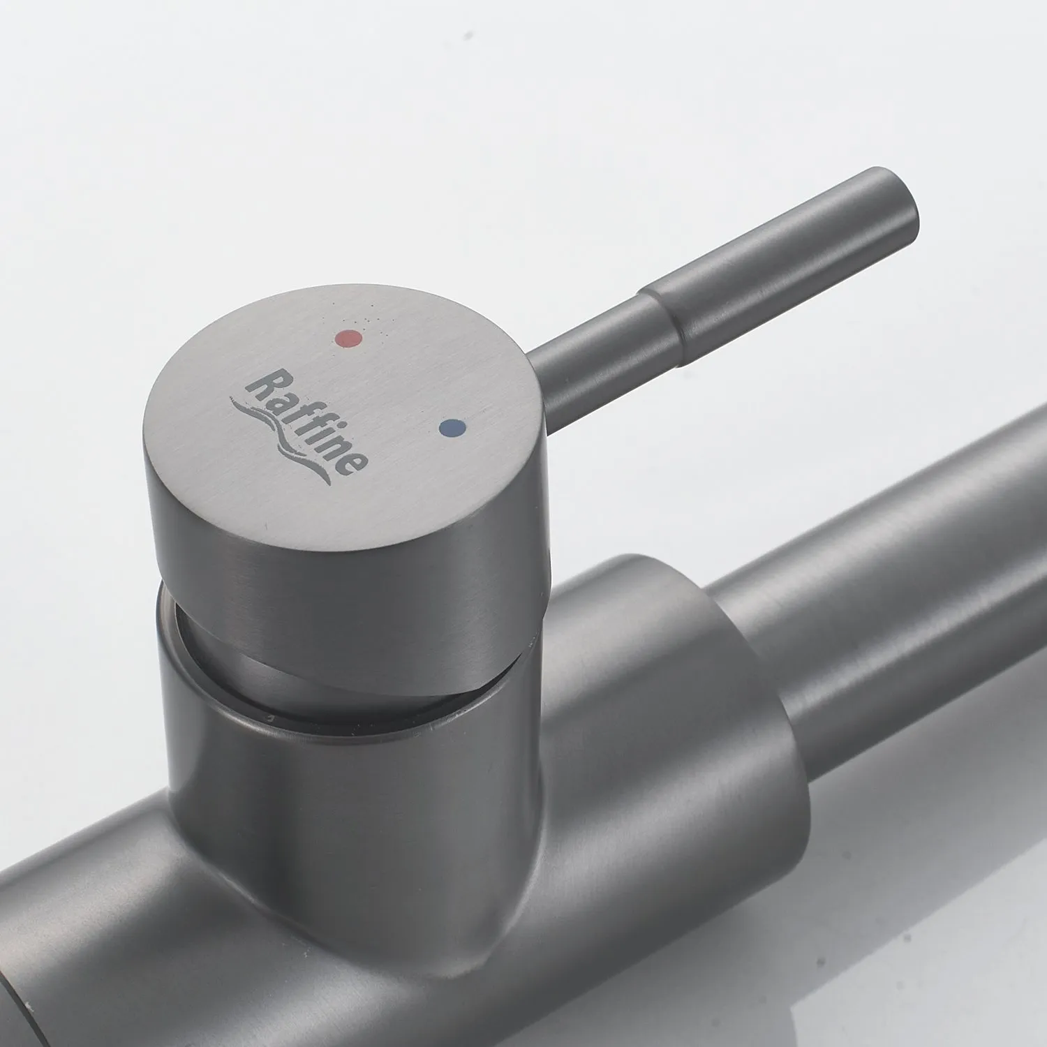 Смеситель для кухни с выдвижным изливом Raffine F213T, оружейная сталь