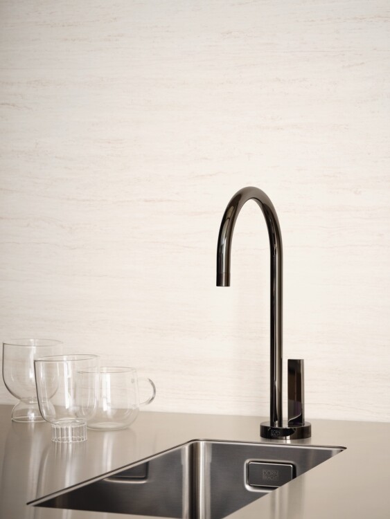 Кран для холодной воды Dornbracht Tara Ultra, хром темный (Dark Chrome) (17.872.875.19)