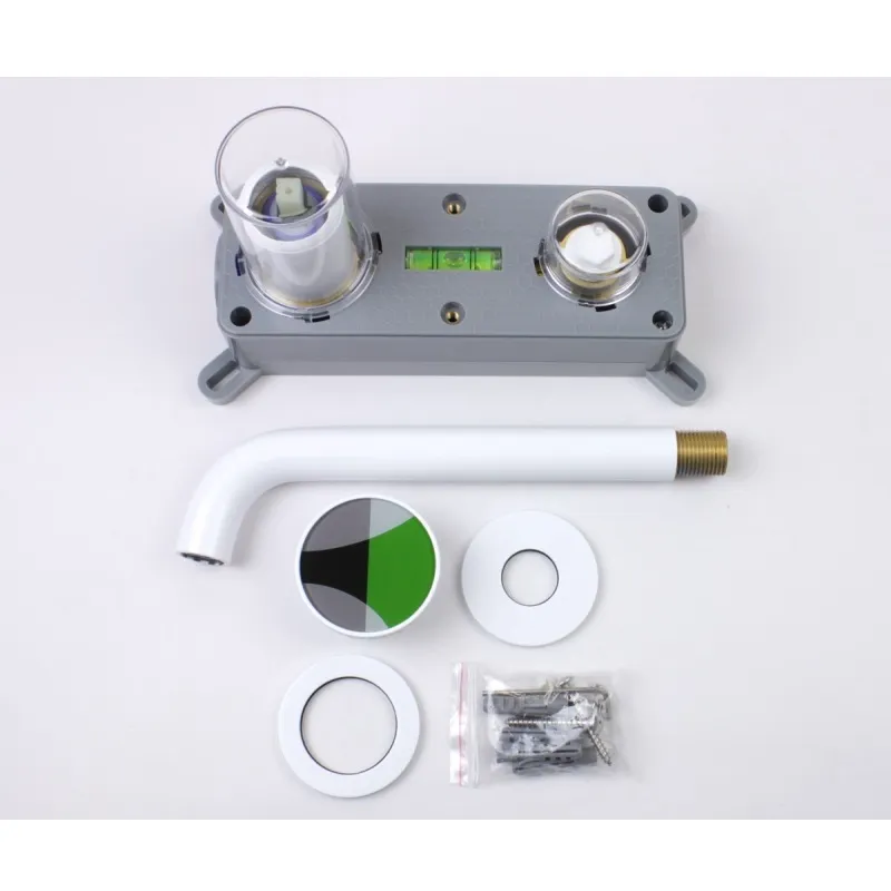 Смеситель для раковины встраиваемый Bronze de Luxe 9007W-G, белый/зеленый