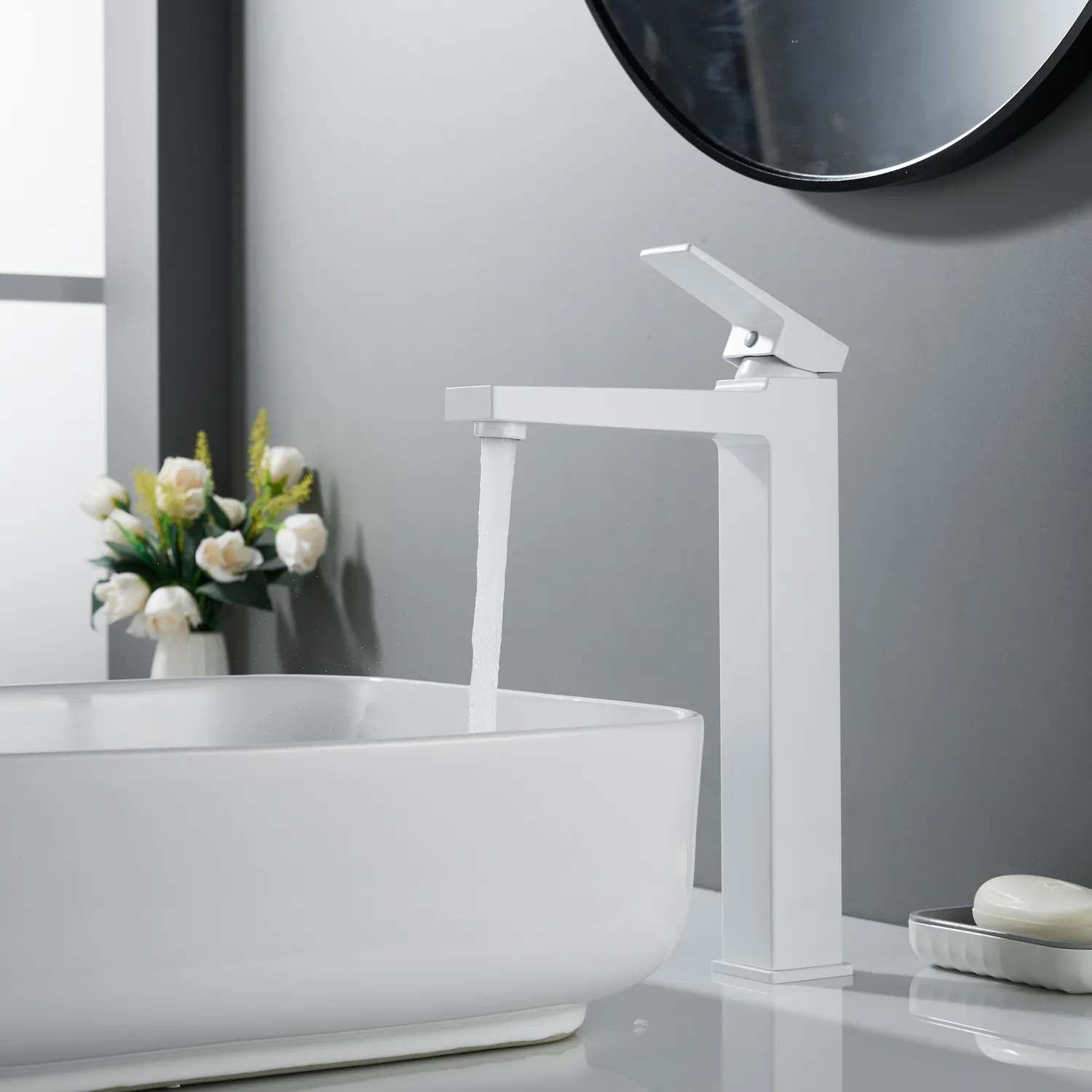 Смеситель для раковины высокий Rose R2811C, белый