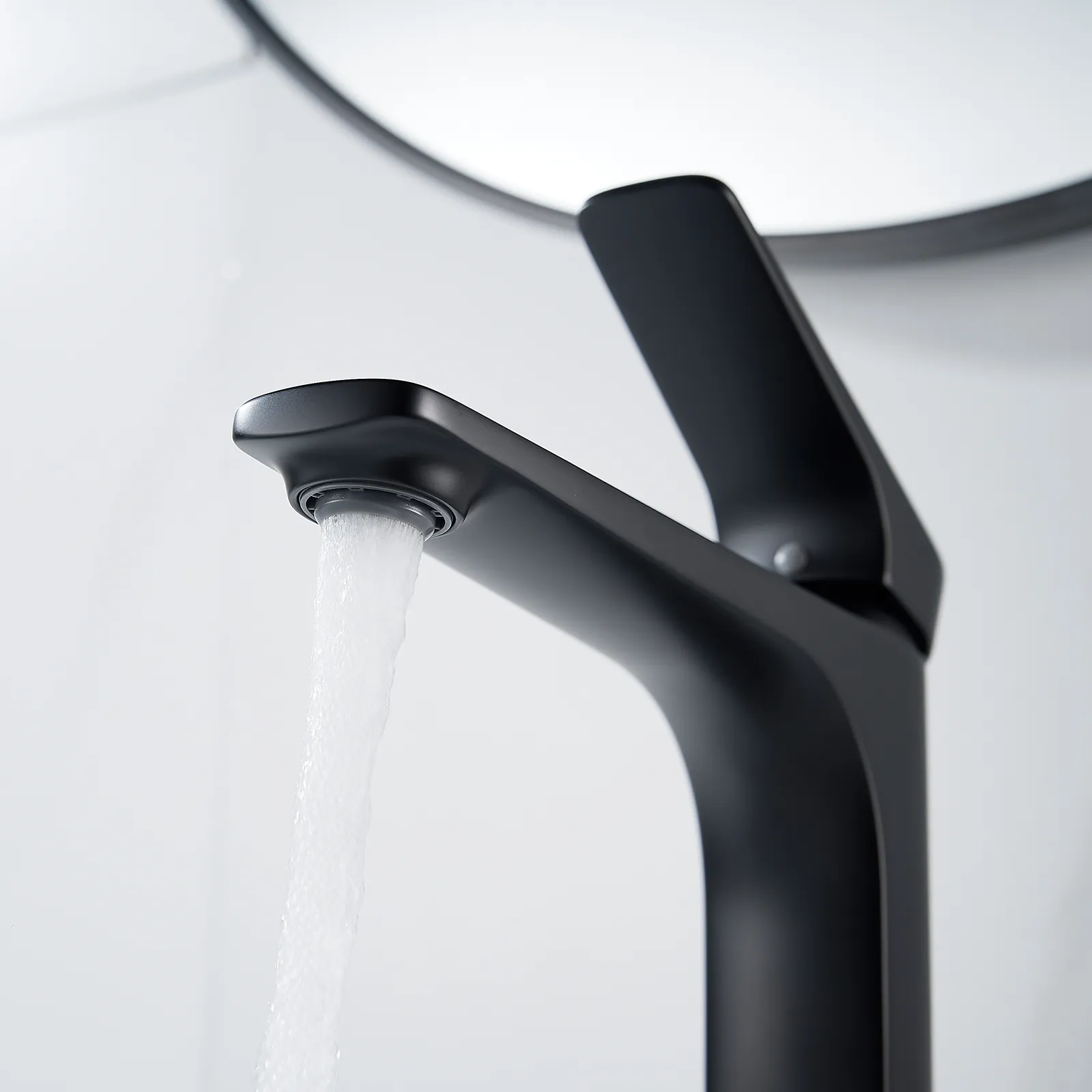 Смеситель для раковины высокий Shevanik S4211H, черный