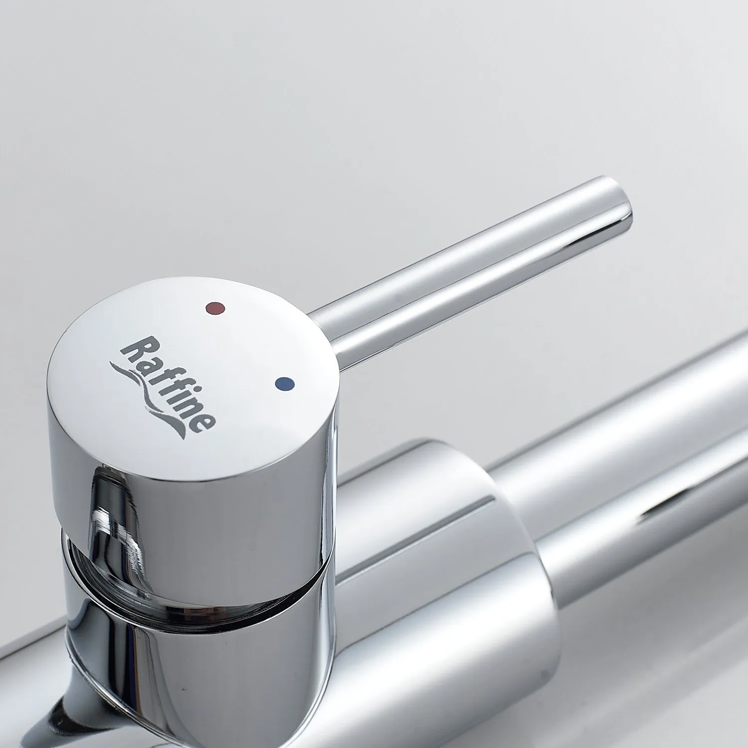 Смеситель для кухни с мультифункциональным изливом Raffine F203, хром