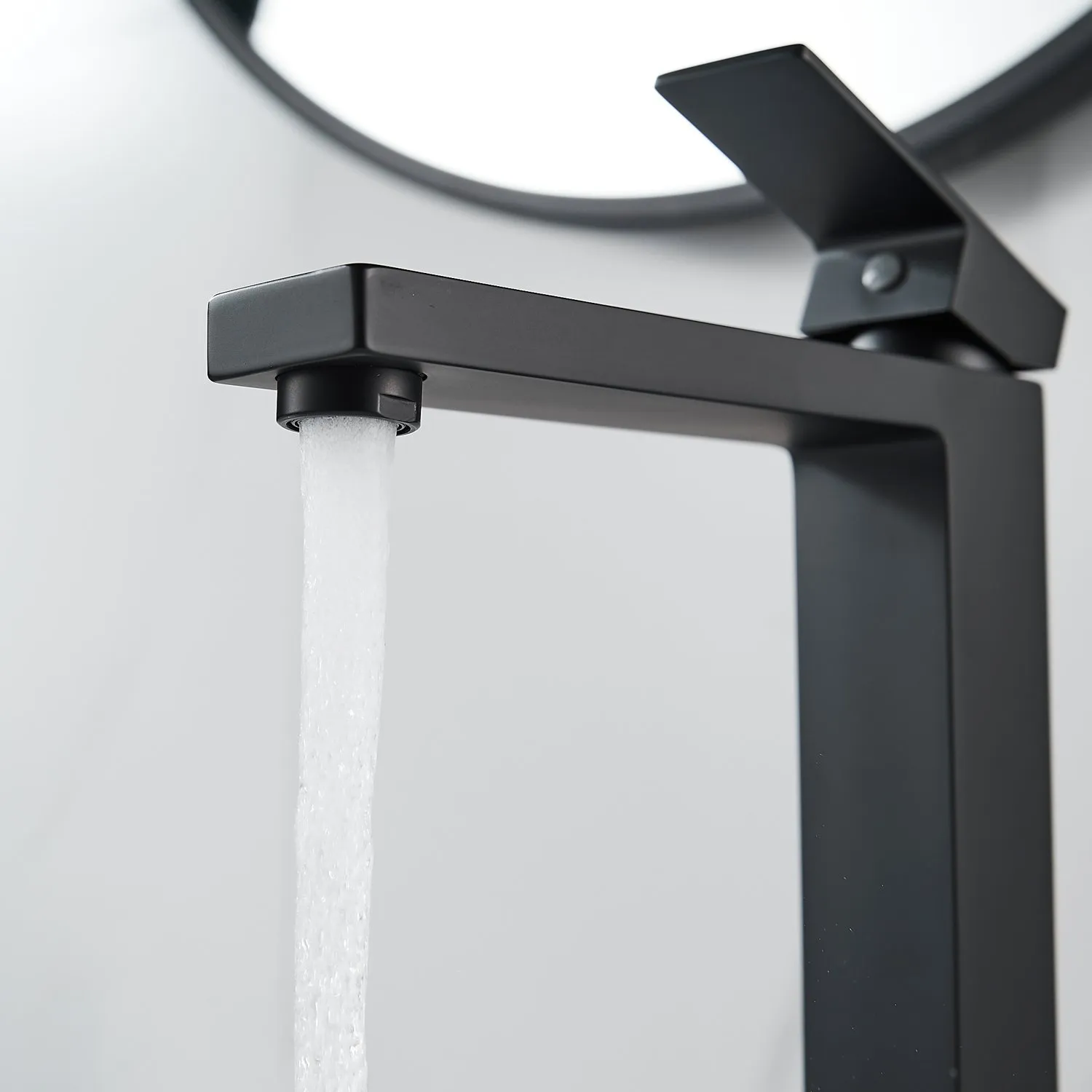 Смеситель для раковины Shevanik S9611H, черный