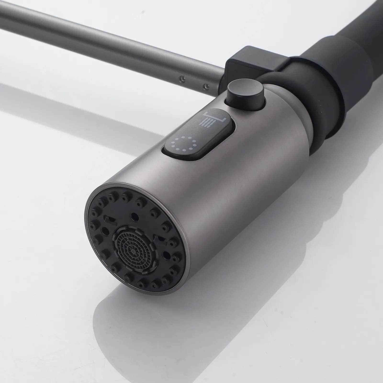 Смеситель для кухни с гибким изливом и режимом "душ" Shevanik S123T-3, оружейная сталь