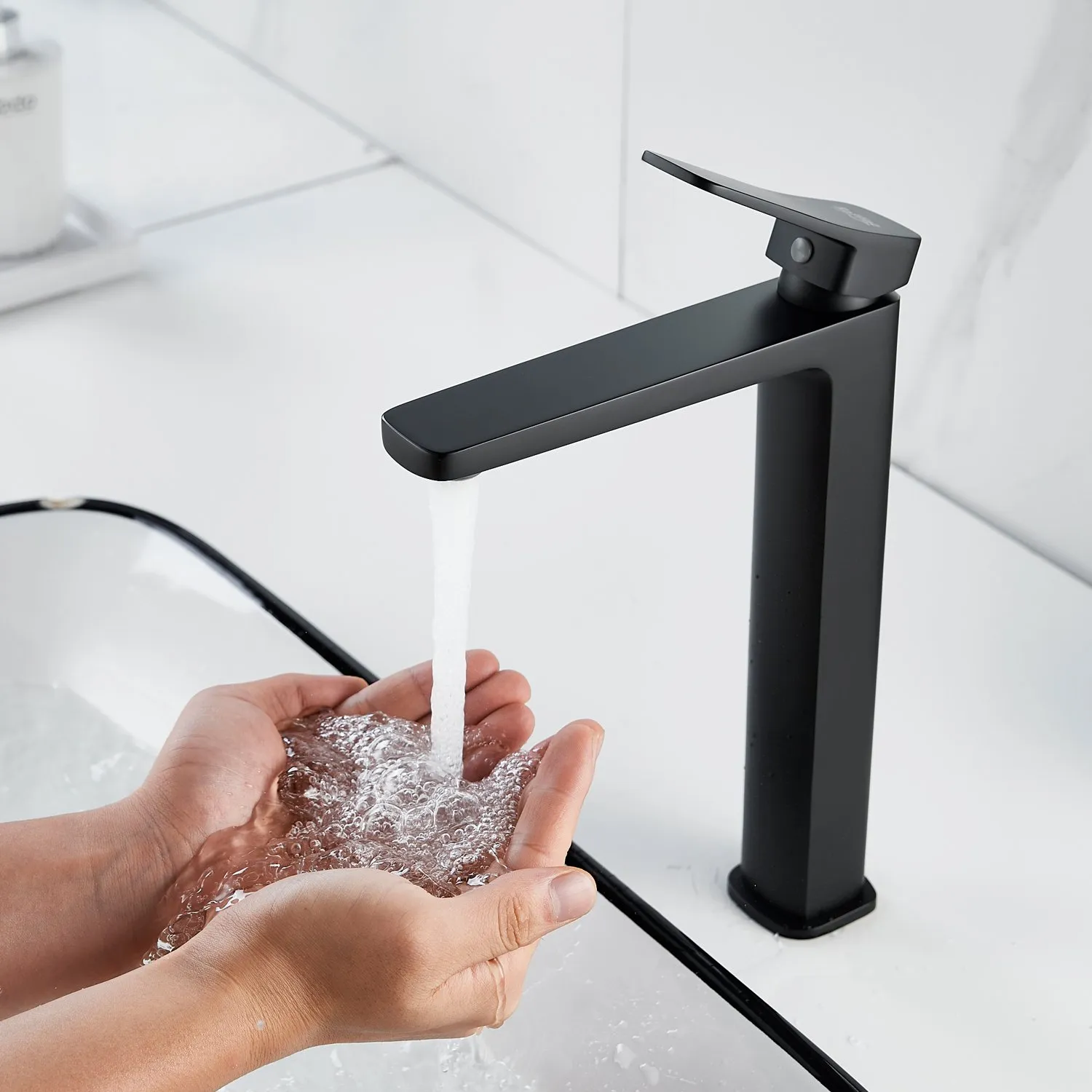 Смеситель для раковины высокий  Raffine F1199H, черный