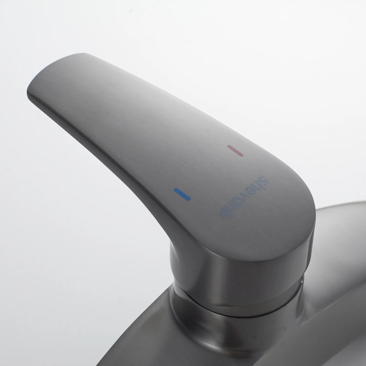 Смеситель для душа Shevanik S5016T, оружейная сталь