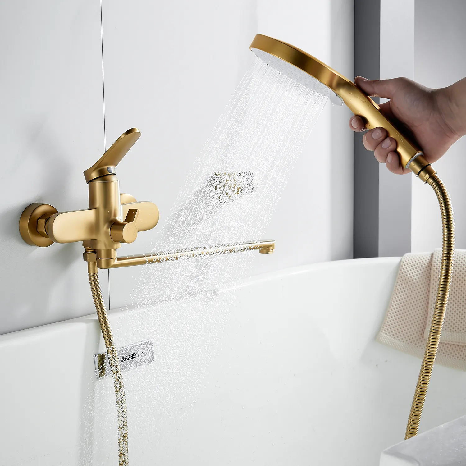 Смеситель для ванны Shevanik S4322G, золотой сатин