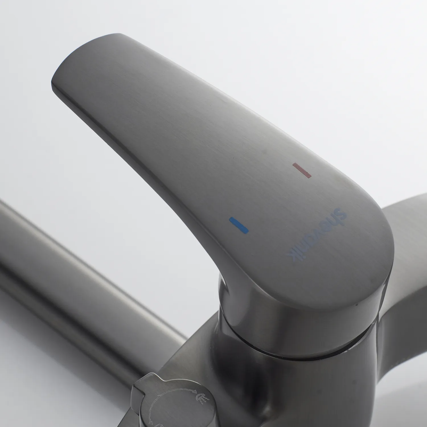 Смеситель для ванны Shevanik S5072T, оружейная сталь