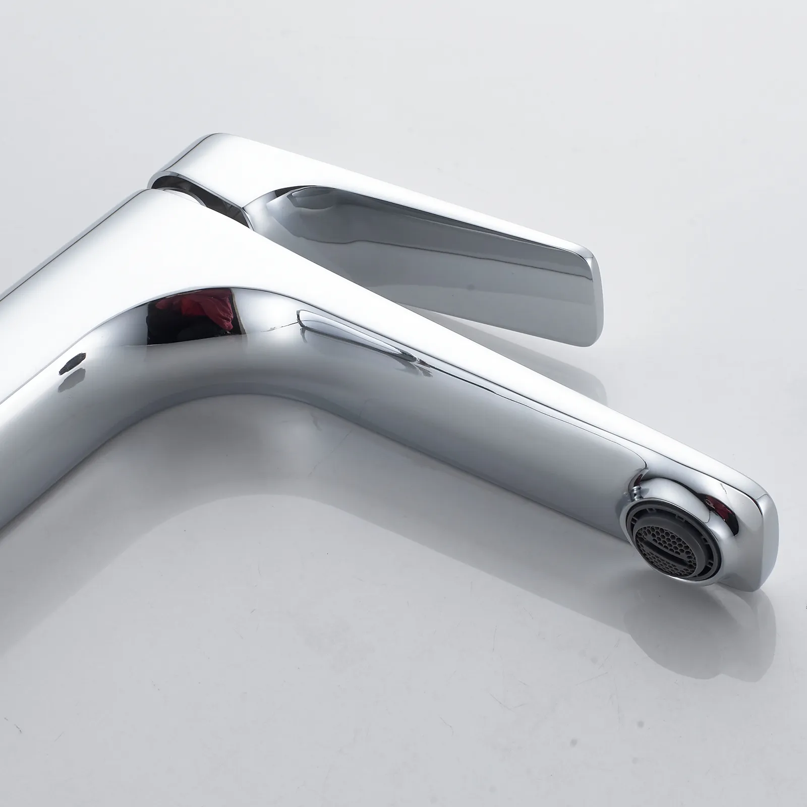 Смеситель для раковины высокий Shevanik S4211, хром