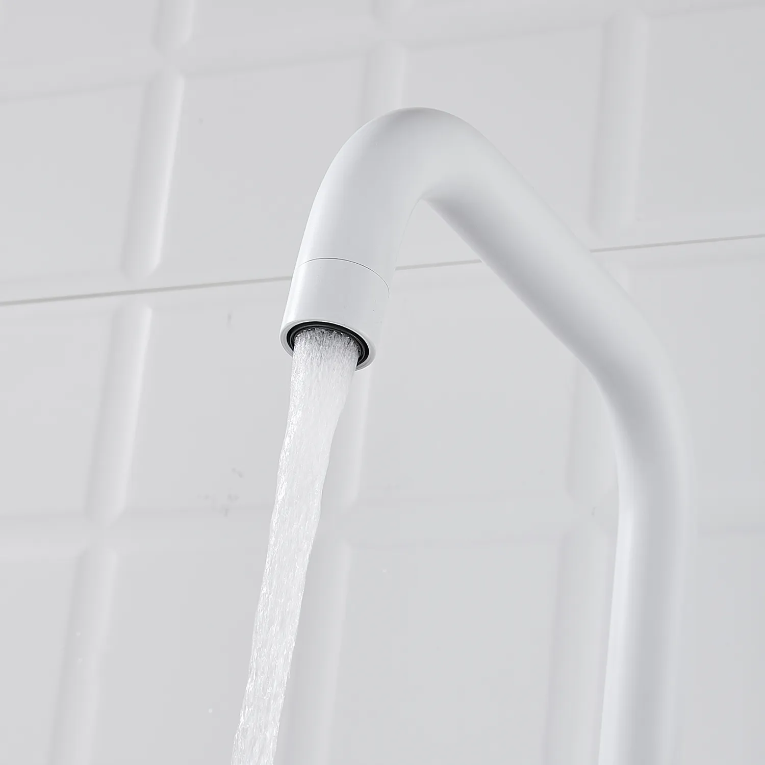 Смеситель для кухни с подключением фильтра Shevanik S528C, белый