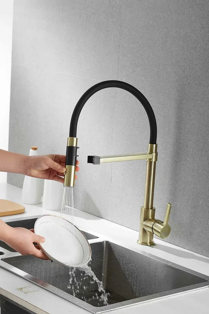 Смеситель для кухни Rose R133Q, бронза