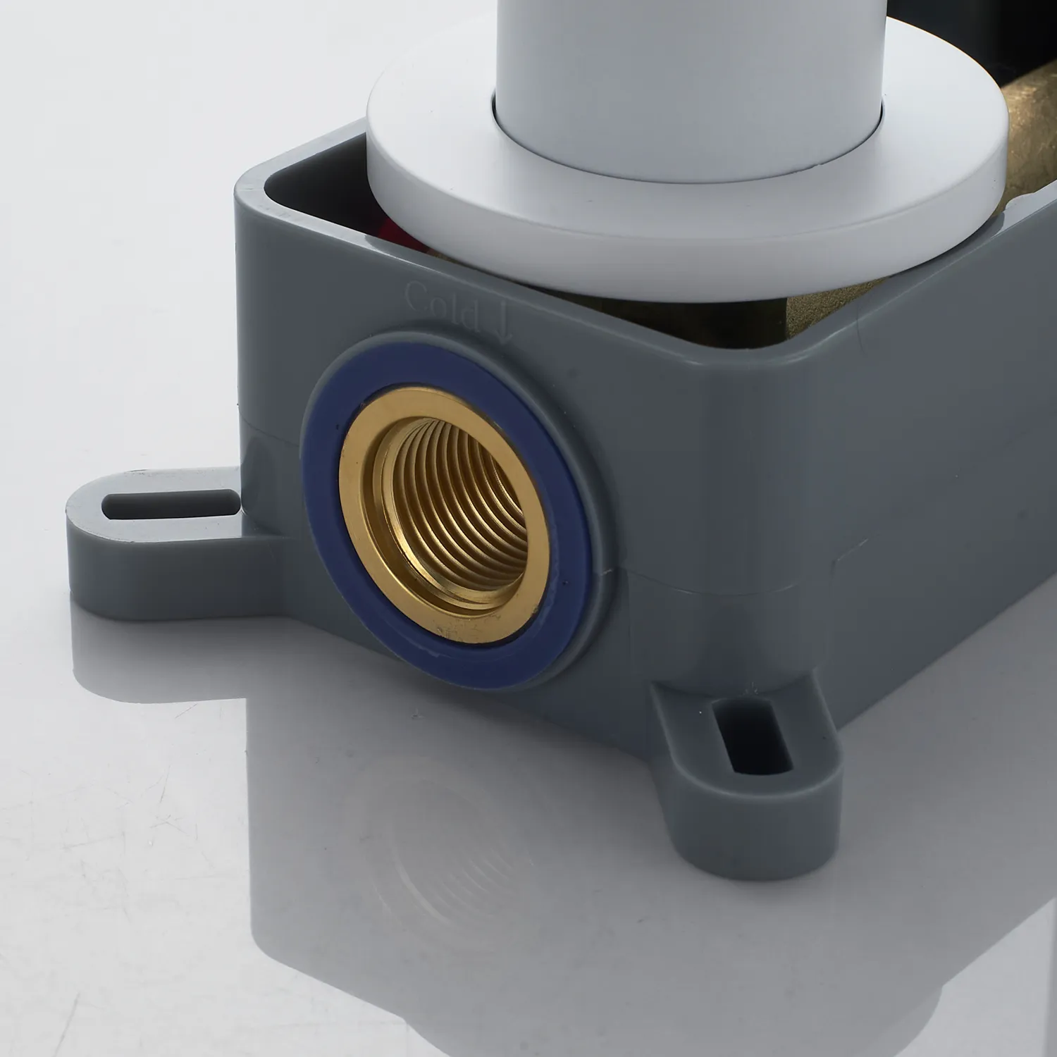 Смеситель для раковины встраиваемый Shevanik S4341C, белый