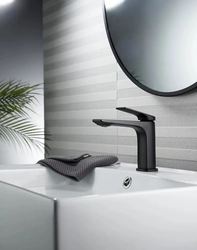 Cмеситель для раковины Knotlor KN-70/BL, черный