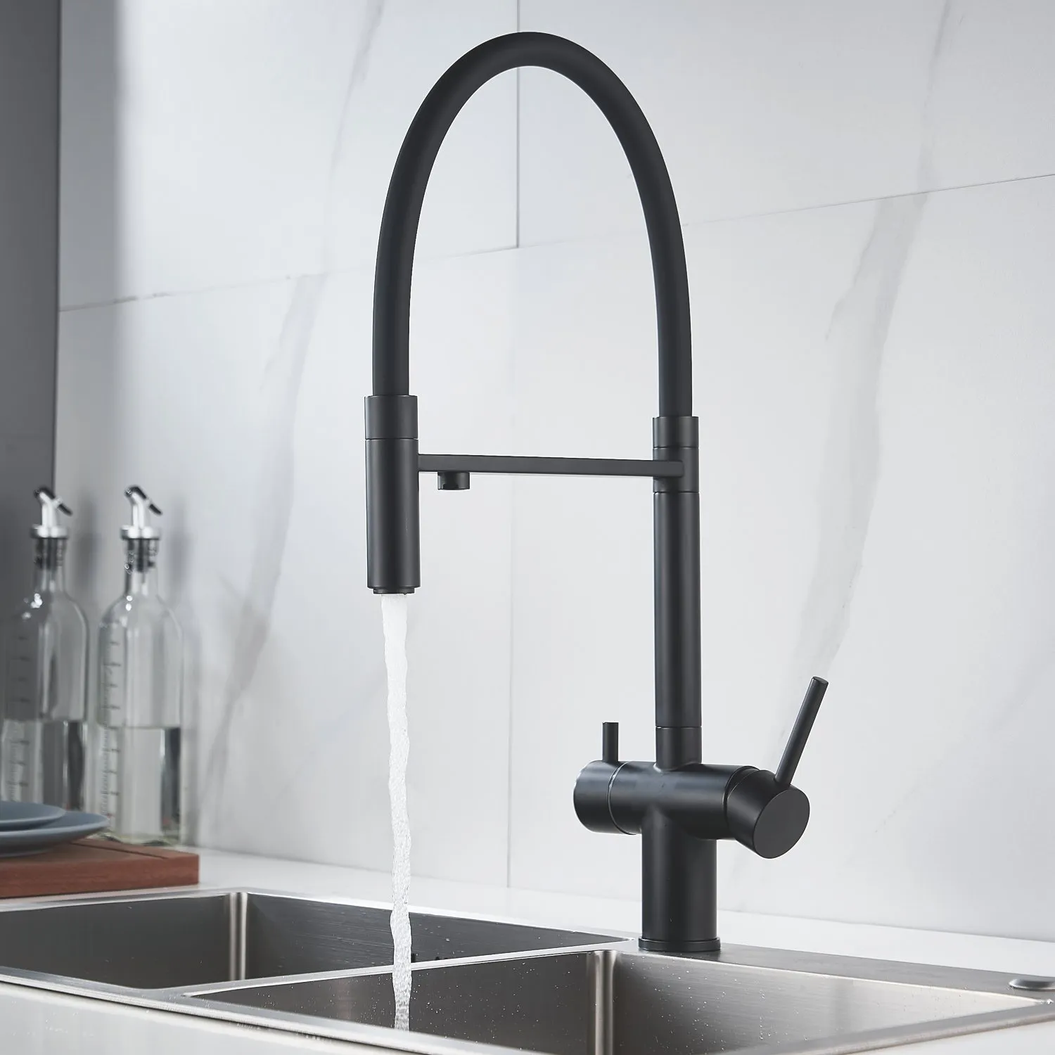 Смеситель для кухни с подключением фильтра Shevanik S178H, черный