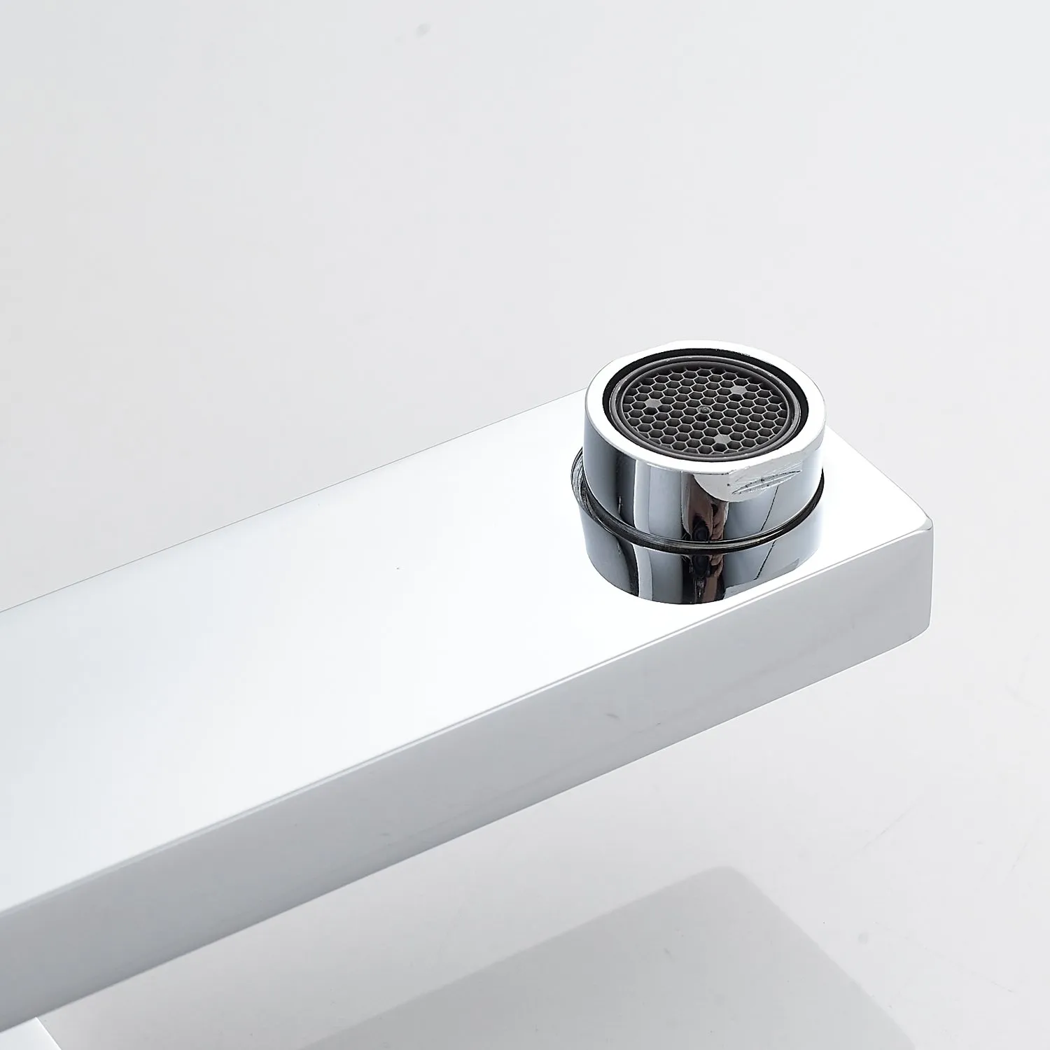 Смеситель для раковины высокий  Raffine F1196, хром