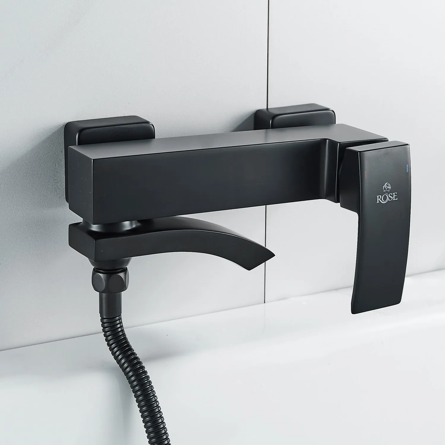 Смеситель для ванны Rose R1552H, черный