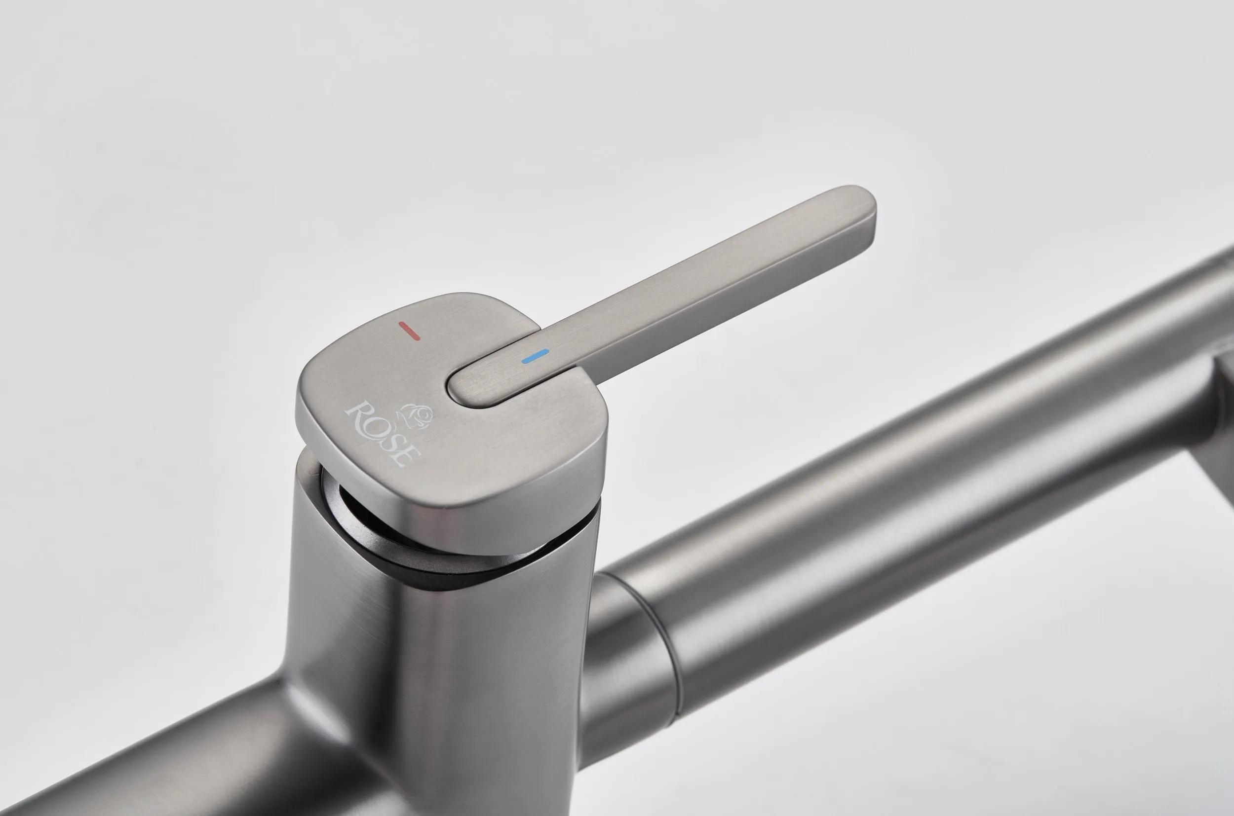 Смеситель для кухни с подключением фильтра для воды Rose R358T, оружейная сталь