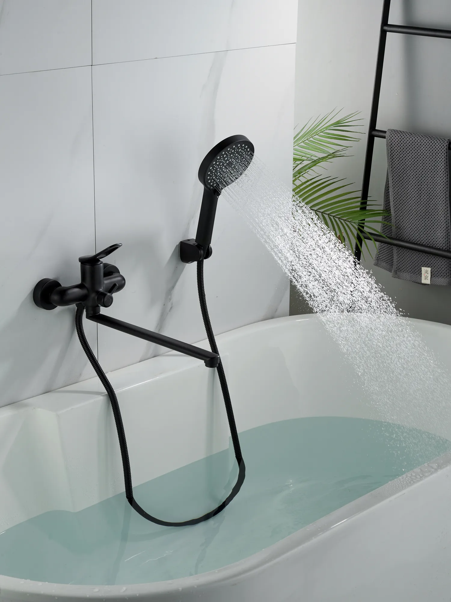 Смеситель для ванны Shevanik S4722H, черный