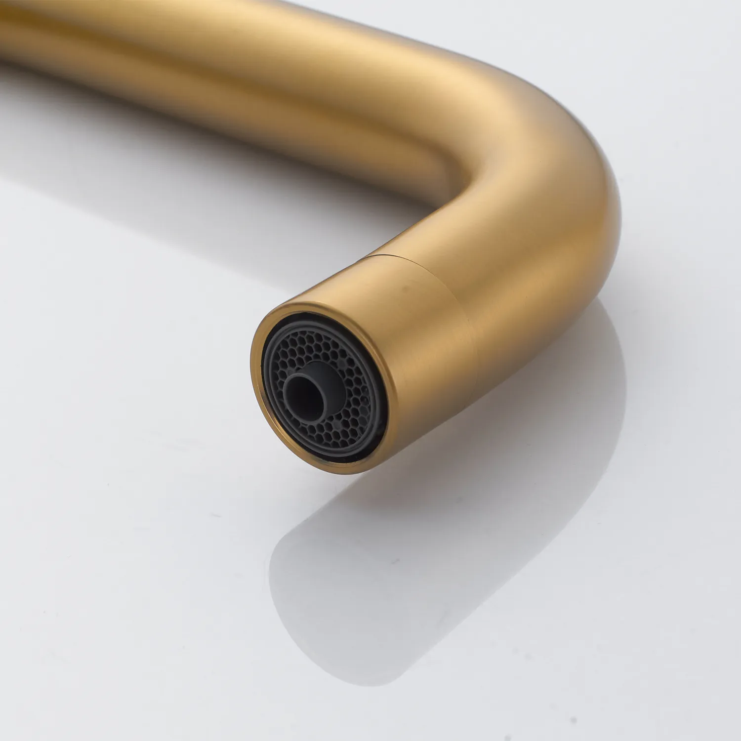 Смеситель для кухни с подключением фильтра Shevanik S528G, золотой сатин