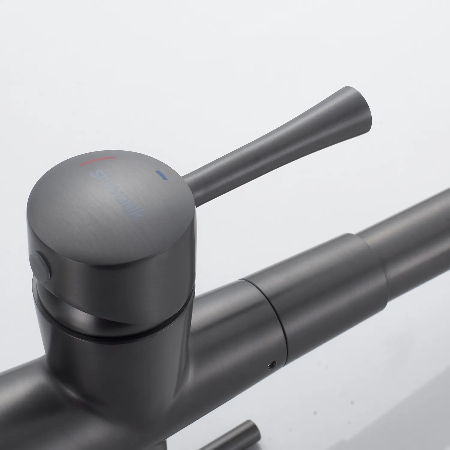 Смеситель для кухни с подключением фильтра Shevanik S528T, оружейная сталь