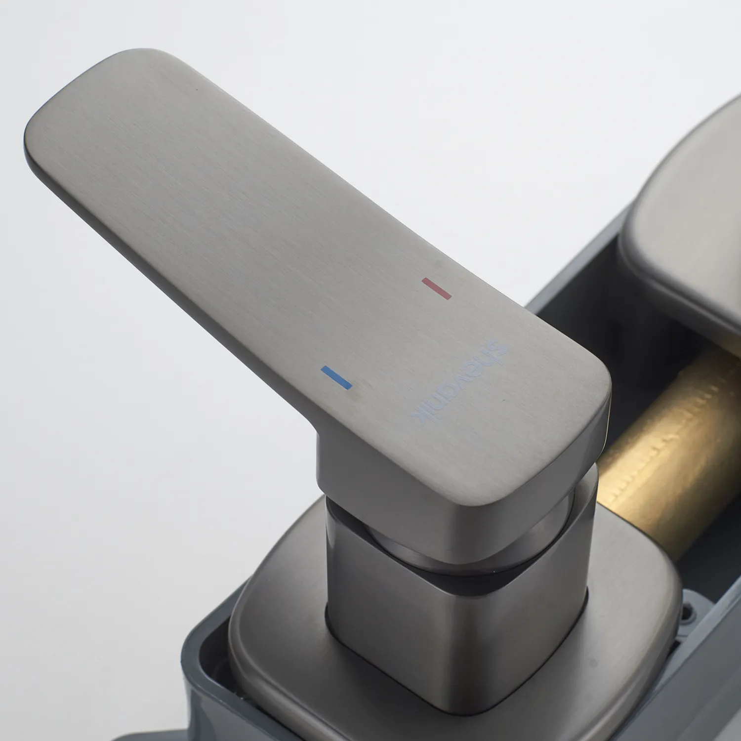 Смеситель для раковины встраиваемый Shevanik S9941T, оружейная сталь